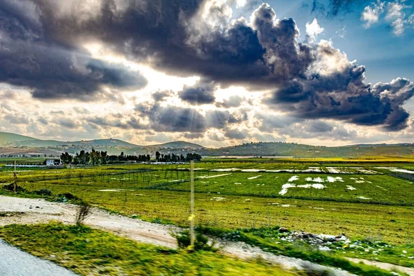 Green Agricultural Fields Valley Mesmerizing Sky — Stock Photo, Image