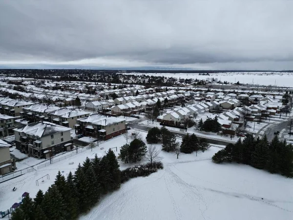 Kışın Banliyölerin Havadan Görünüşü — Stok fotoğraf