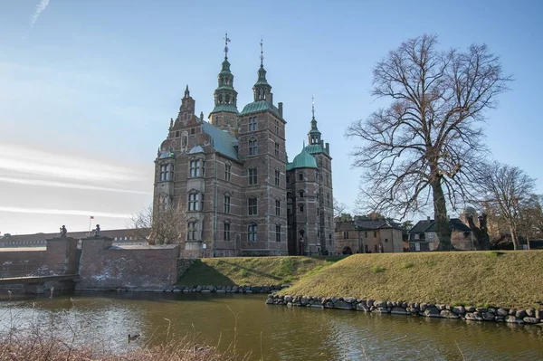 Famoso Castello Rosenborg Copenaghen Danimarca Sotto Cielo Limpido — Foto Stock