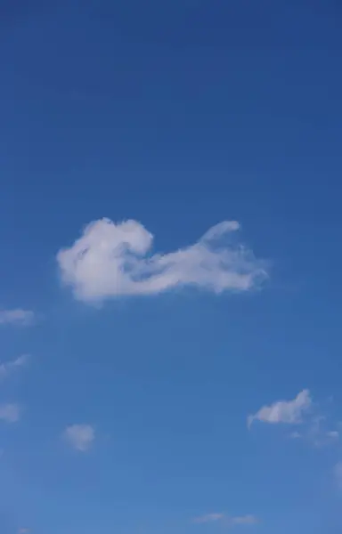 Nuvens Fofas Céu Azul — Fotografia de Stock