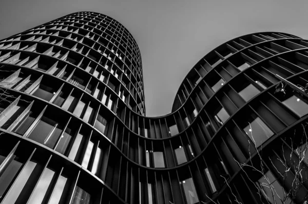 Een Grijswaarden Low Angle Opname Van Axel Towers Kopenhagen Denemarken — Stockfoto