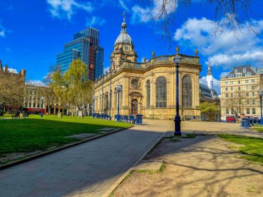 Birmingham, İngiltere 'deki St. Philip Katedrali manzarası..