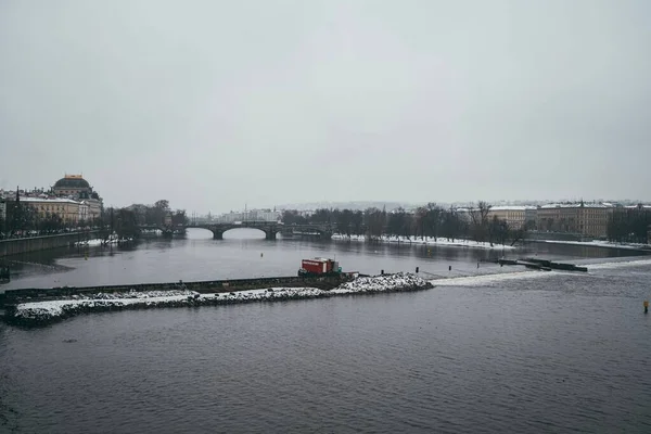 Vacker Utsikt Över Bron Över Floden Vltava Prag Tjeckien — Stockfoto