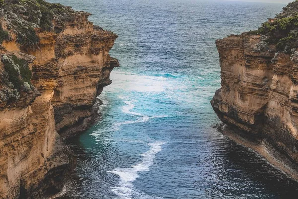 오스트레일리아의 절벽으로 둘러싸인 — 스톡 사진