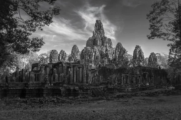 Zdjęcie Skali Szarości Bayon Temple Angkor Wat Kompleks Świątynny Kambodży — Zdjęcie stockowe