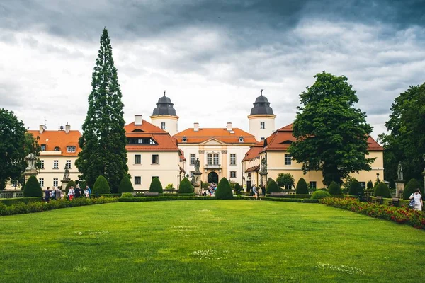 Ksiaz Sarayı Güney Polonya Daki Yeşil Alan Manzarası — Stok fotoğraf