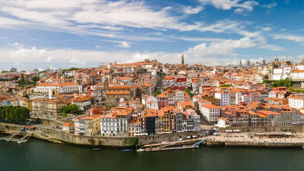 Красивый Вид Город Берегу Реки Доуру Порту Португалия — стоковое фото