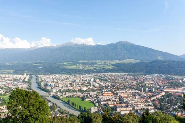 Vue Aérienne Innsbruck Entourée Montagnes Autriche — Photo