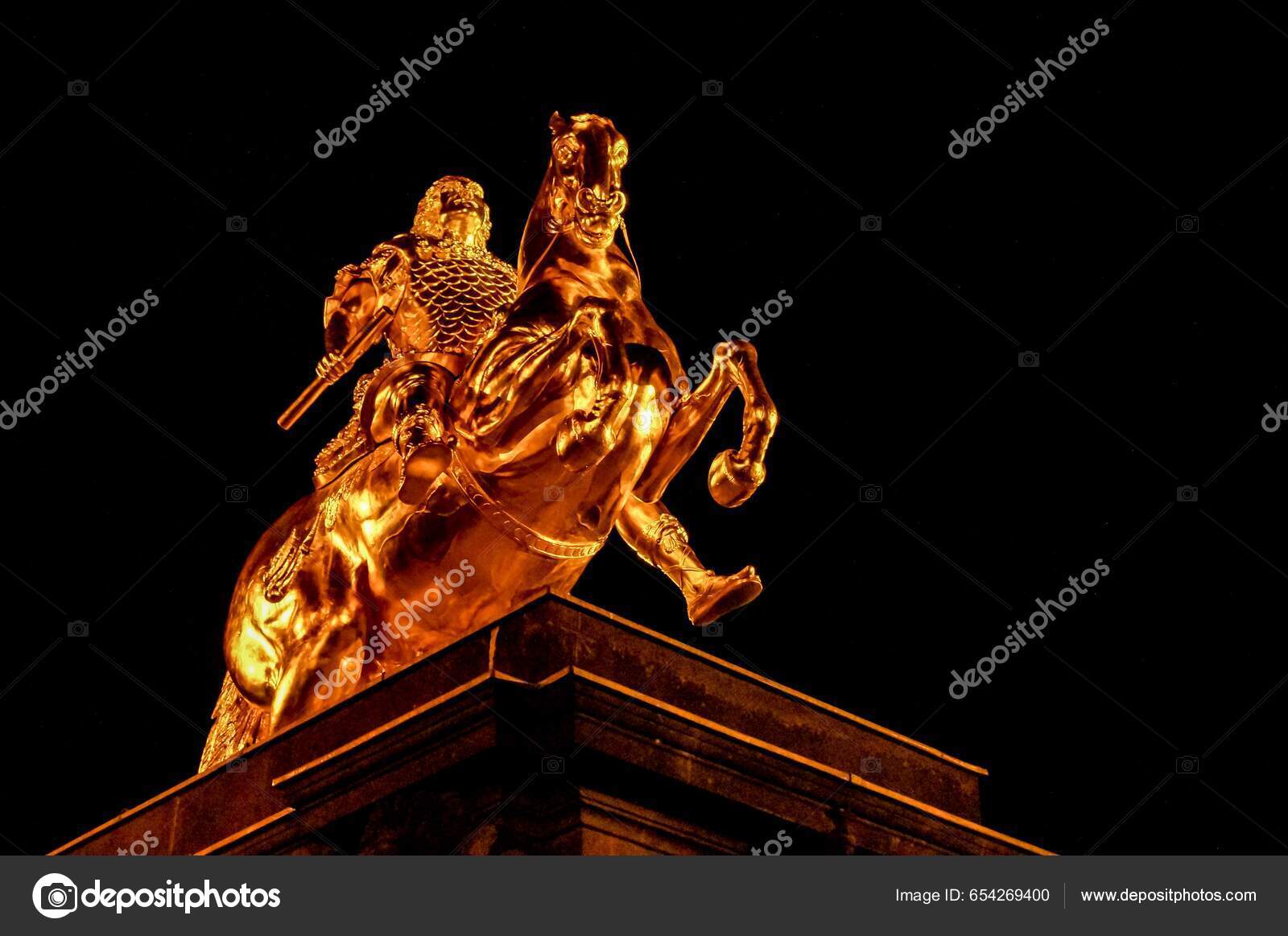 Golden Rider Statue Night Dresden Germany — Stock Photo