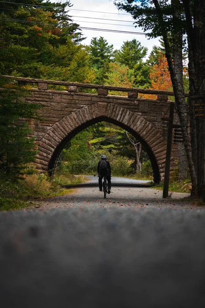 Man Driving Bike Arched Stone Bridge Acadia National Park Autumn — Stock Photo, Image
