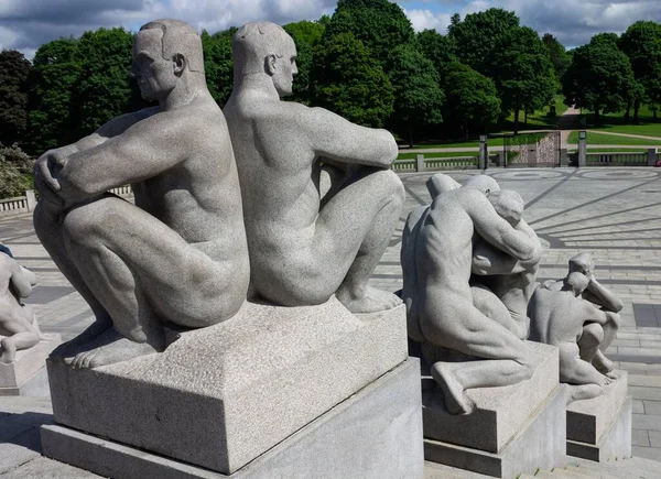 Vackra Skulpturerna Vigeland Parken Solig Dag Oslo — Stockfoto