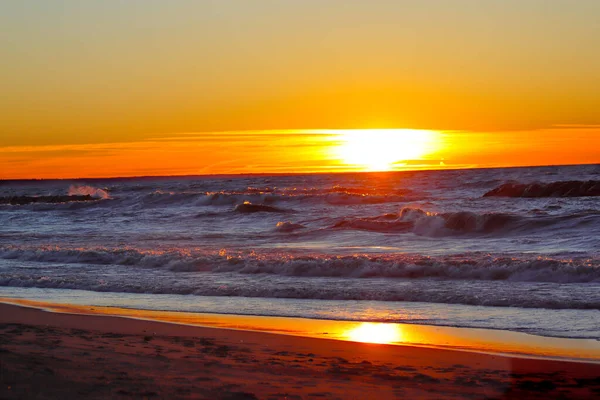 日没時の海の素晴らしい景色 — ストック写真
