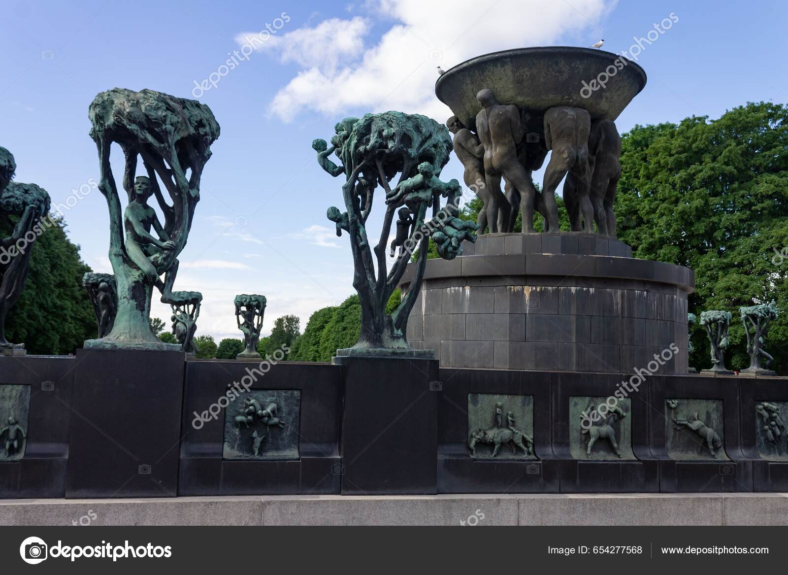 Modern Sculptures Vigeland Park Tourist Attraction Oslo Norway – Stock  Editorial Photo © wirestock_creators #654277568