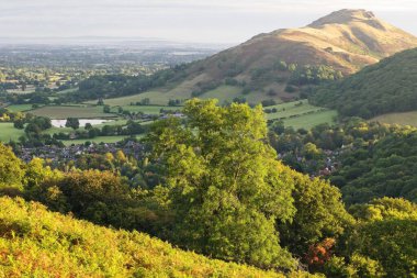 Şafak, Shropshire, İngiltere 'deki Caer Caradoc manzarası