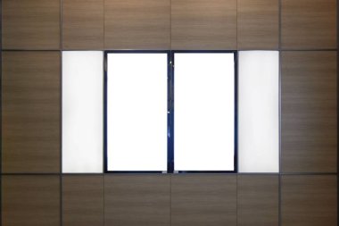 Reklam için boş bir modern ekran