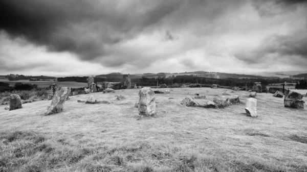 Μια Γκρίζα Κλίμακα Του Tommaverie Stone Circle Tarland Aboyne Σκωτία — Φωτογραφία Αρχείου