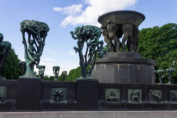 Las Esculturas Modernas Del Parque Vigeland Atracción Turística Oslo Noruega —  Fotos de Stock