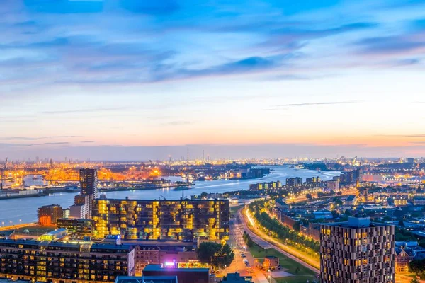 Hollanda Güneş Doğarken Rotterdam Limanı Nın Çarpıcı Manzarası — Stok fotoğraf