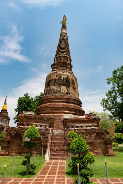 Plano Vertical Del Templo Budista Wat Yai Chai Mongkhon Ayutthaya — Foto de Stock