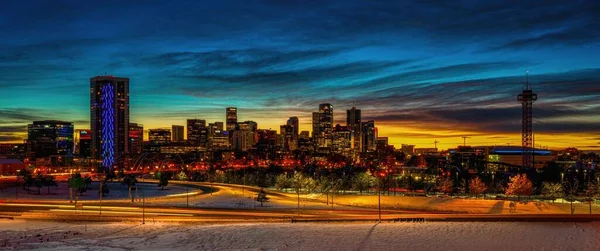 Een Panoramisch Shot Van Denver Stadsgezicht Winter Bij Zonsopgang Colorado — Stockfoto