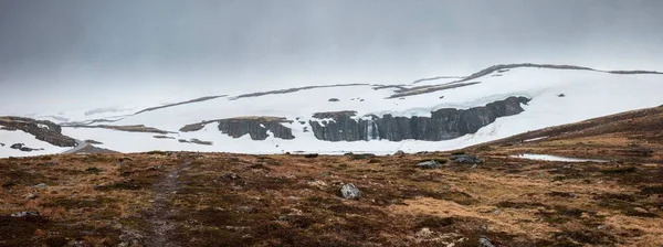 Blick Auf Die Schneebedeckten Felsen Aurlandsfjellet Norwegen — Stockfoto