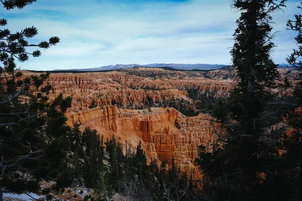 美国犹他州布莱斯峡谷国家公园的风景景观 — 图库照片