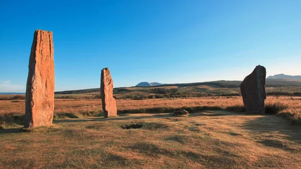 Una Vista Panorámica Las Piedras Pie Machrie Moor Amanecer Isla — Foto de Stock