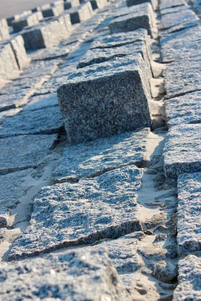 Almanya Nın Güzel Norderney Adasında Kumul Taşlarının Dikey Yakın Çekimi — Stok fotoğraf