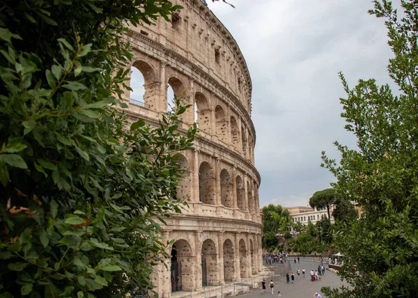 Het Colosseum Zijaanzicht Rome Italië — Stockfoto