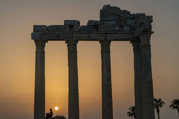 Günbatımında Apollo Tapınağı Antalya Muratpaşa Sedir — Stok fotoğraf