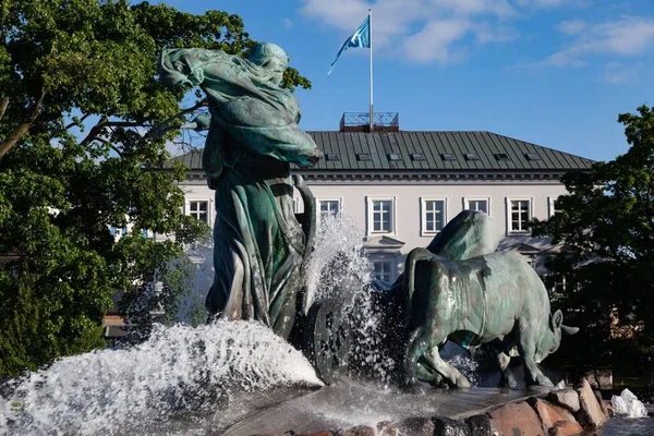 Gefionfontänen Med Vagnen Med Tjurstaty Köpenhamn Danmark — Stockfoto