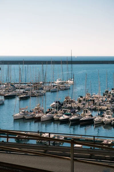 Eine Vertikale Aufnahme Eines Hafens Genua Italien — Stockfoto