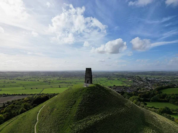 Wzgórze Glastonbury Tor Zwieńczone Wieżą Michała Somerset Anglia — Zdjęcie stockowe