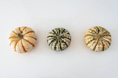 Beyaz arkaplanda kabak görüntüsü