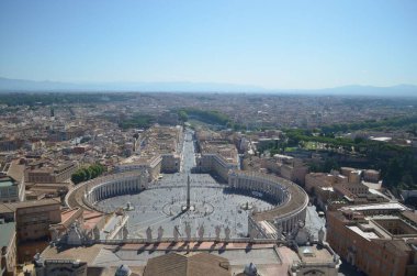 Vatikan 'daki Aziz Peter Bazilikası' nın havadan görünüşü
