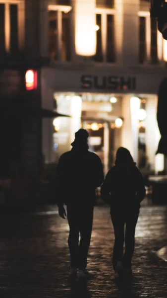 Улицы Гента Людьми Проходящими Мимо Ночью Бельгия — стоковое фото