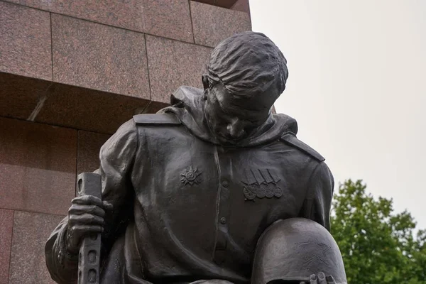 Closeup Statue Warrior Liberator Monument Berlin — Stock Photo, Image