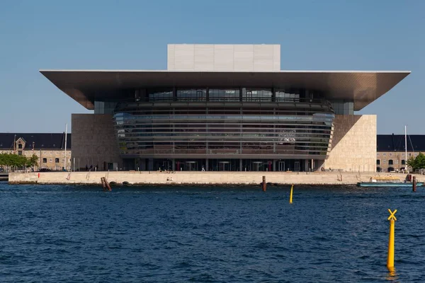 Moderna Fachada Del Edificio Ópera Copenhague Dinamarca — Foto de Stock