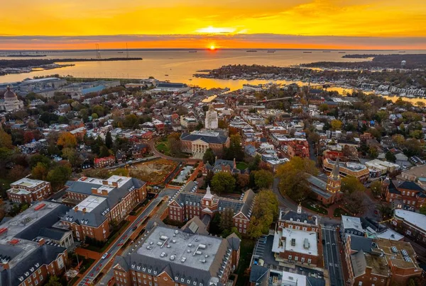 Aerial Shot Annapolis Harbor Chesapeake Bay Maryland Capitol Building Sunset — Stock Photo, Image