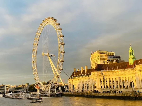 Eine Landschaftliche Aufnahme Des Riesenrads London Eye Südufer Der Themse — Stockfoto