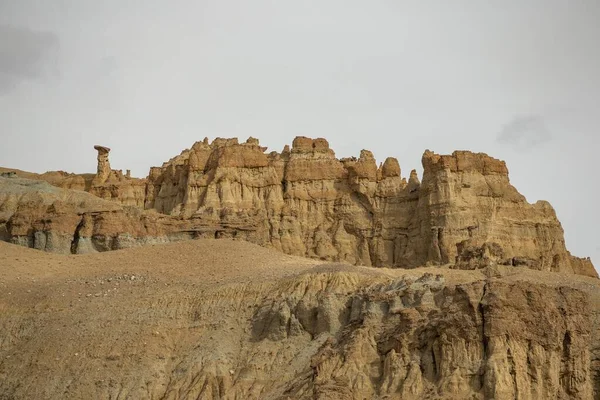 Ett Vackert Landskap Klippiga Bergen Zada County Tibet Kina — Stockfoto