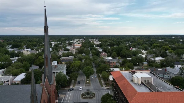 美国北卡罗来纳州威明顿市中心的空中景观 — 图库照片
