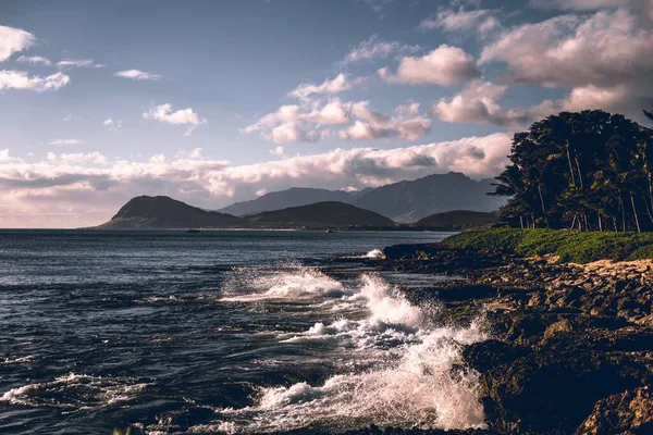 สวยงามของชายหาดในฮาวาย — ภาพถ่ายสต็อก