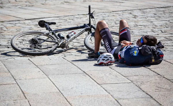 Pilgrim Vilar Obradoiro Torget Santiago Compostela Med Sin Cykel Och — Stockfoto