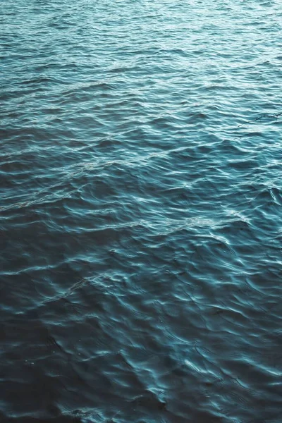 Une Belle Vue Sur Une Surface Mer Avec Petites Vagues — Photo