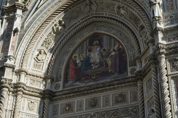 Floransa Daki Santa Maria Del Fiore Katedrali Nin Cephesi — Stok fotoğraf