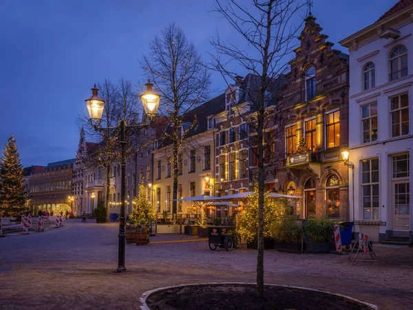 Huis Vermeer Hotel Deventer Nederländerna Kvällen — Stockfoto
