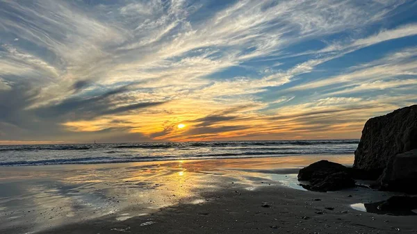 Obláčky Zaplňují Západ Slunce Nad Venice Beach Los Angeles — Stock fotografie