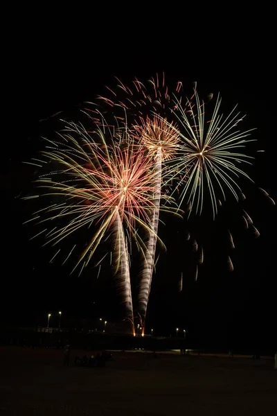 Fuochi Artificio Sparano Dal Molo Newport Beach Dare Alla Festa — Foto Stock