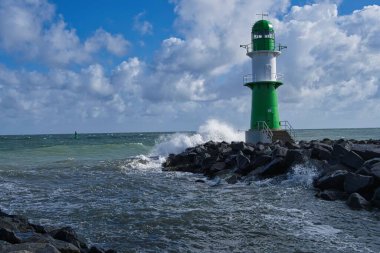 Warnemuende Deniz feneri Rostock, Almanya Mayıs 2022